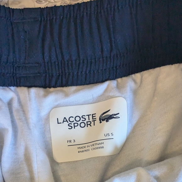 Lacoste men's athletic shorts - Picture 3 of 7